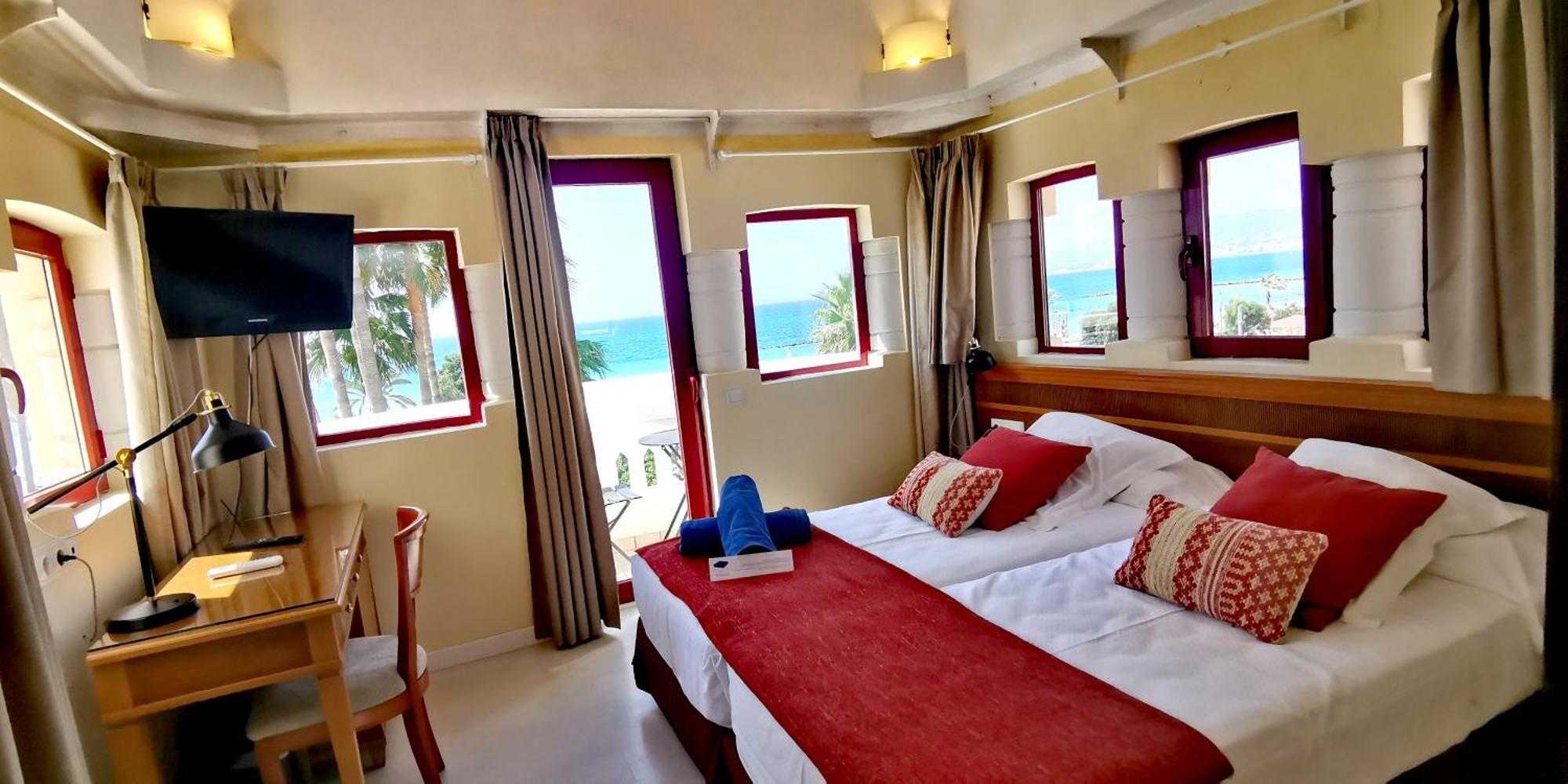 Twin Room Balcony Sea View